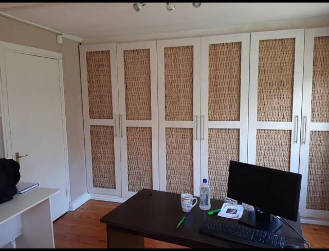 189M² OFFICE RENTED IN WALMER